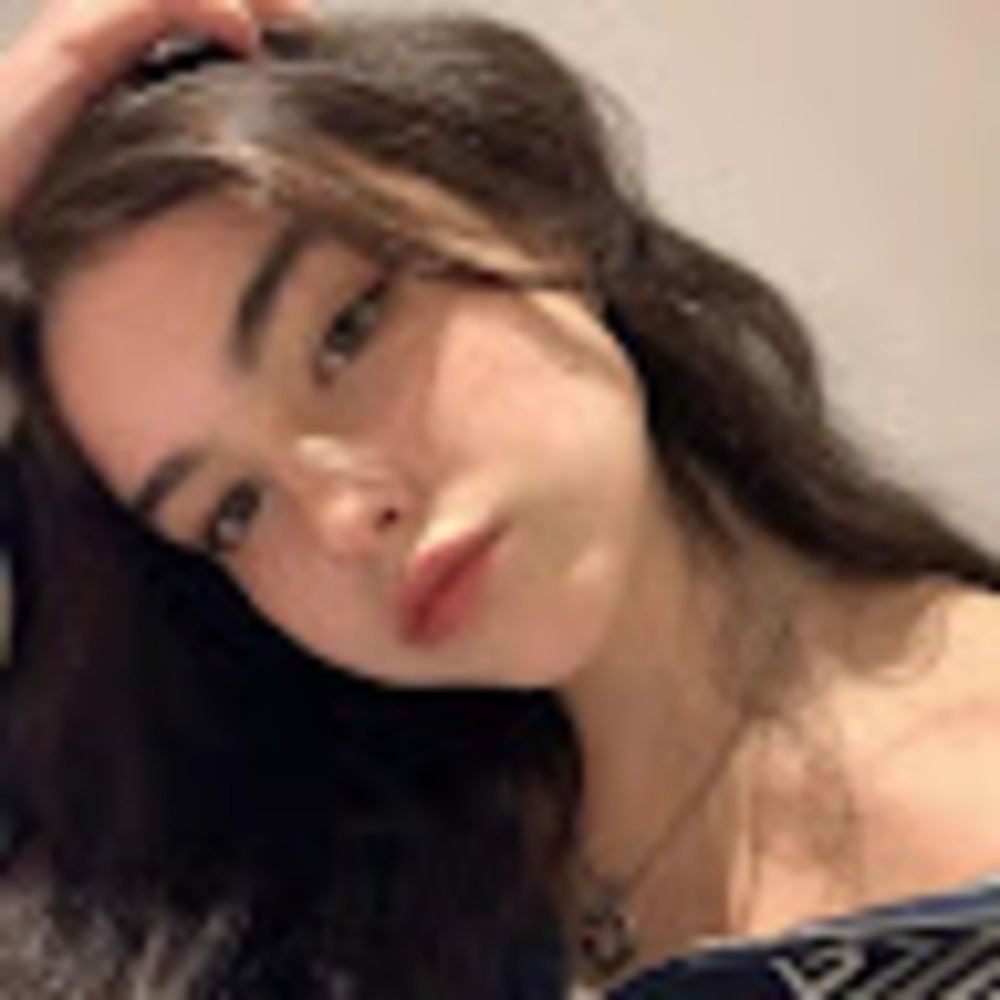 Meet your Posher, Layla